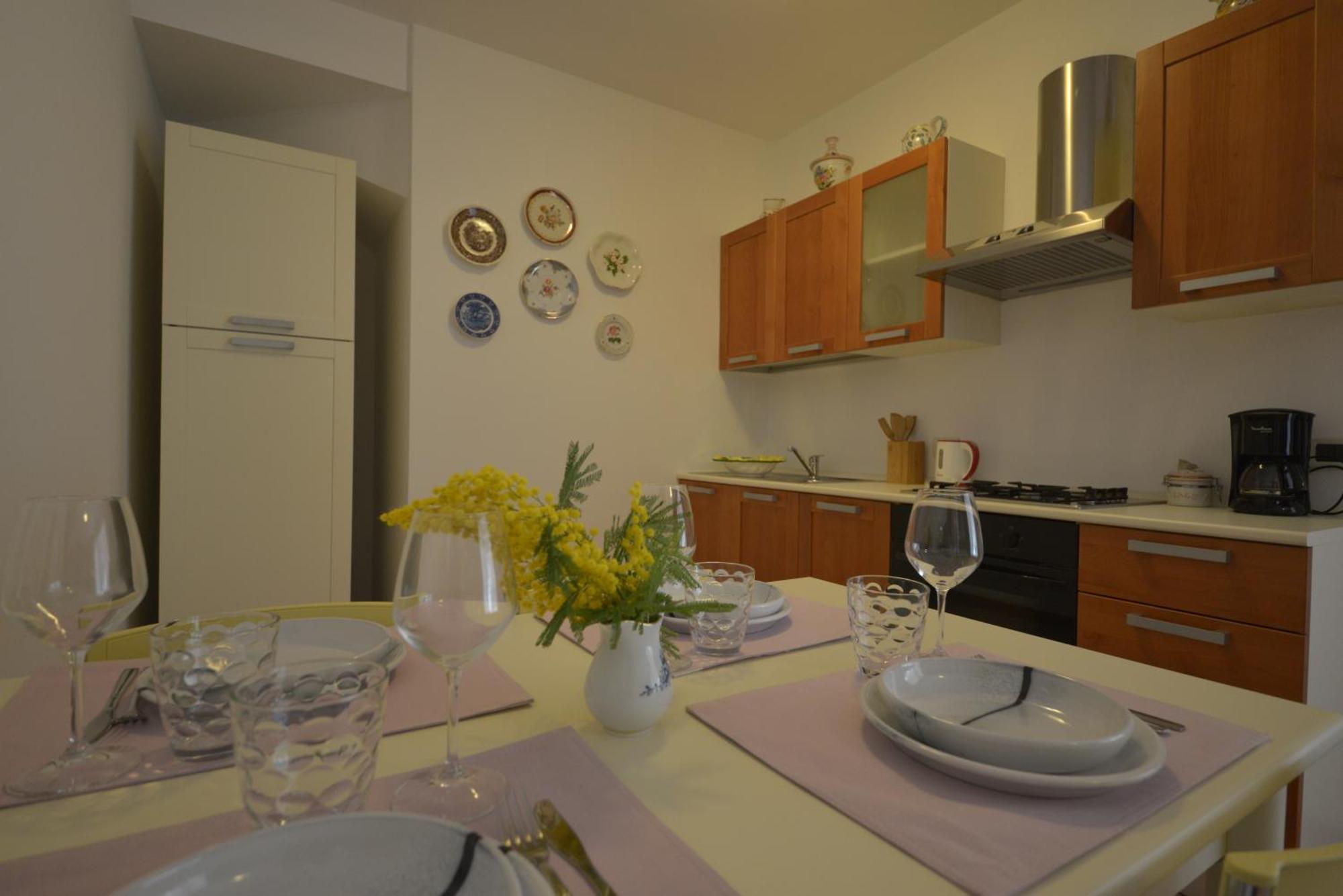 Casa Maria Lejlighed Manerba del Garda Eksteriør billede
