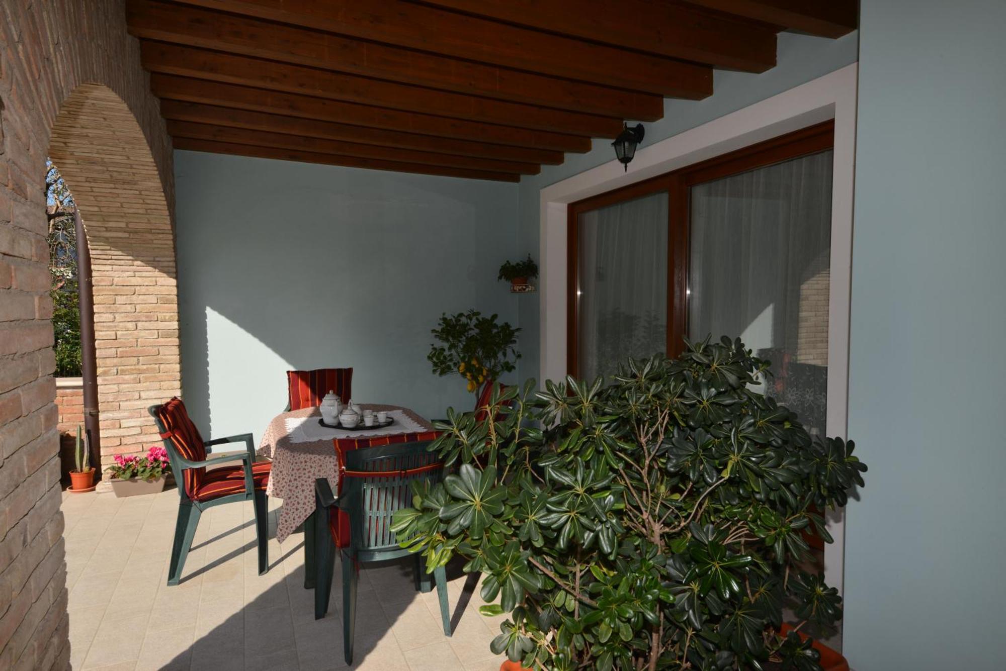 Casa Maria Lejlighed Manerba del Garda Eksteriør billede