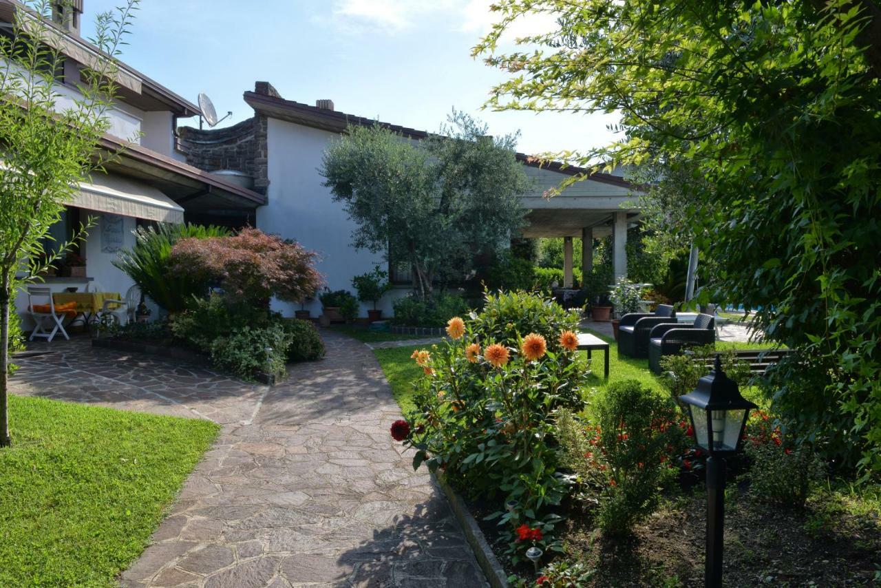 Casa Maria Lejlighed Manerba del Garda Eksteriør billede